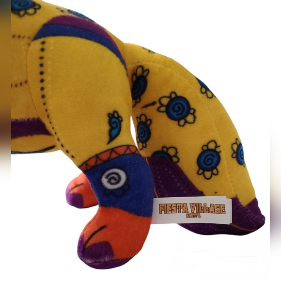 โSOLDโ KNOTTS BERRY FARM |FIESTA VILLAGE 2024 | MULTICOLORED PLUSH DRAGON - Picture 9 of 16